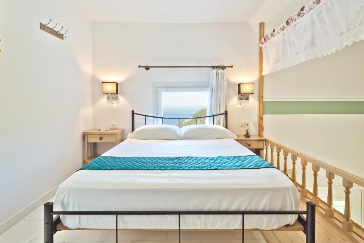 Mountain & Sea Villa 키라파나기아 외부 사진
