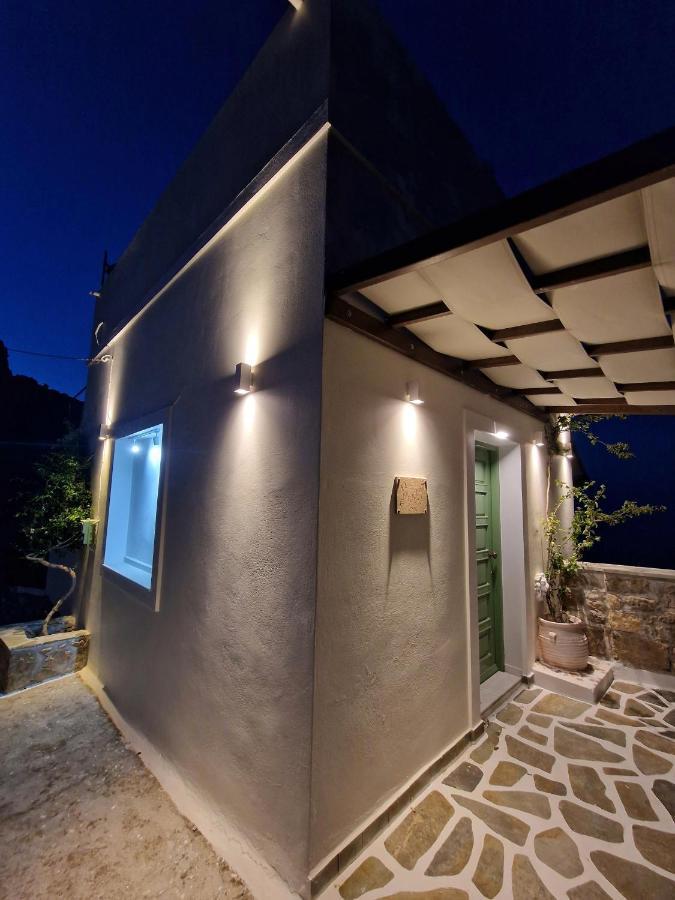 Mountain & Sea Villa 키라파나기아 외부 사진